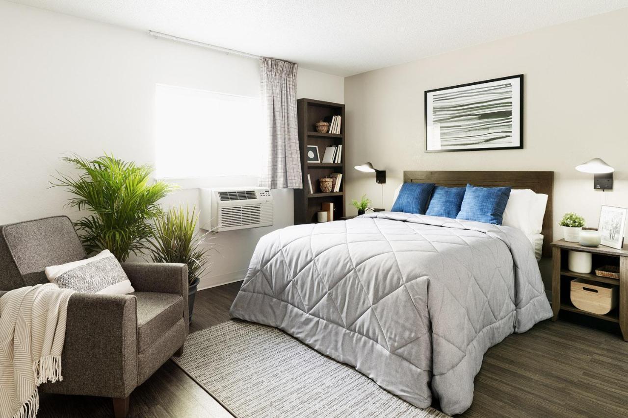Intown Suites Extended Stay Clearwater Fl Екстер'єр фото